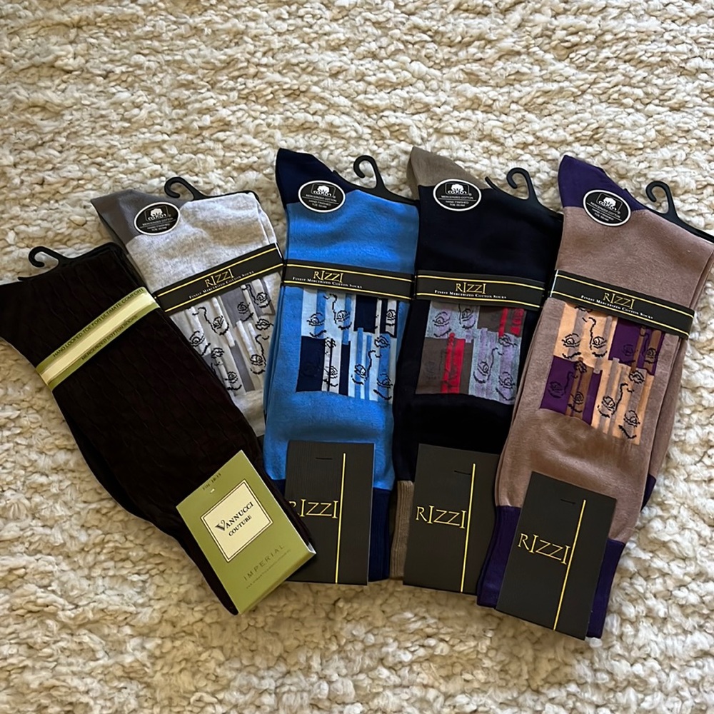 RIZZI brand men's dress socks - NWT